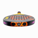 Seitenprofil des ACA Padel BAHIA 2, das die 38mm Rahmenstärke und den orange/schwarzen Schläger zeigt.